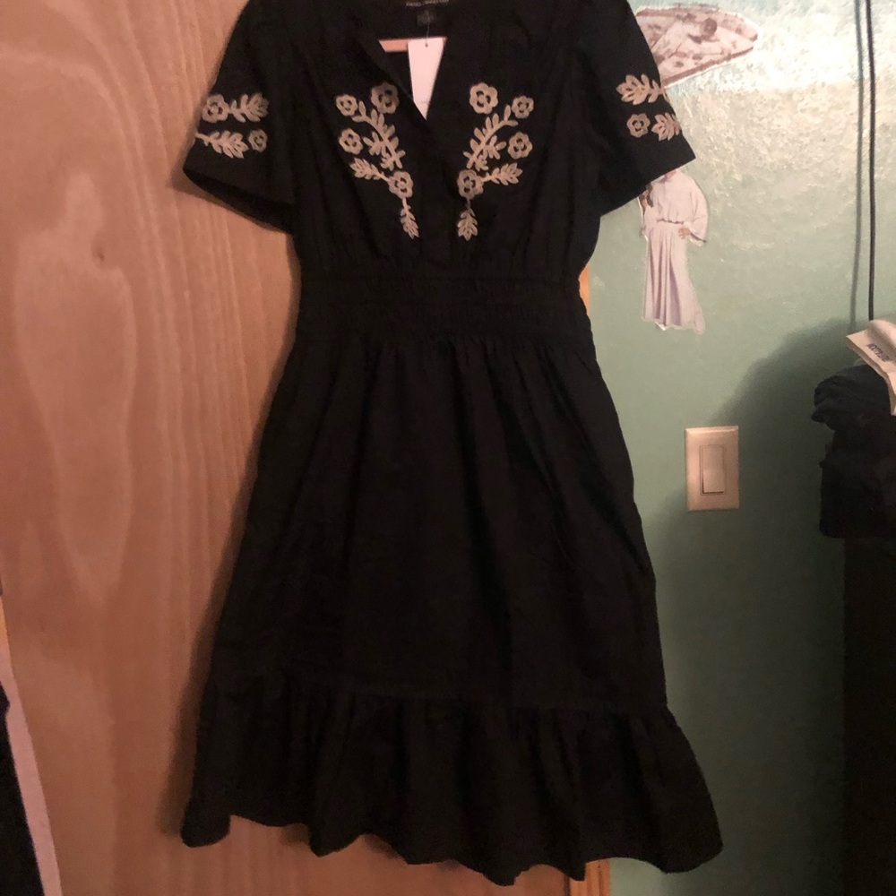NWT French Connection Ladies Embroidered MIDI Dress - Picture 6 of 9
